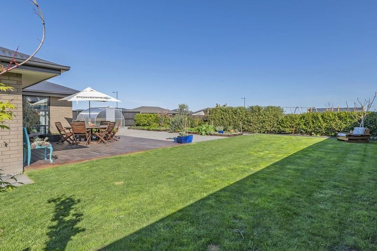 Photo of property in 15 Chimango Place, Rolleston, 7615