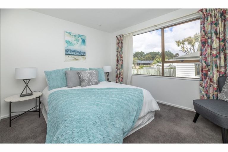 Photo of property in 2/79 Ottawa Road, Wainoni, Christchurch, 8061