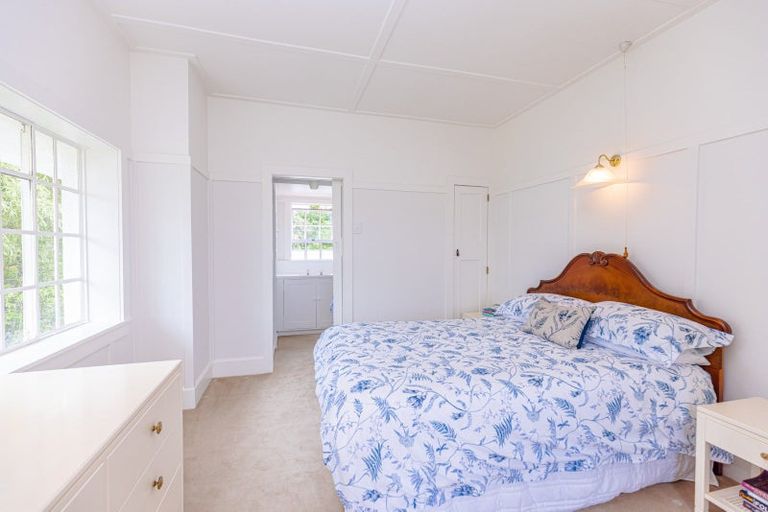 Photo of property in 84 Parkes Avenue, Saint Johns Hill, Whanganui, 4501