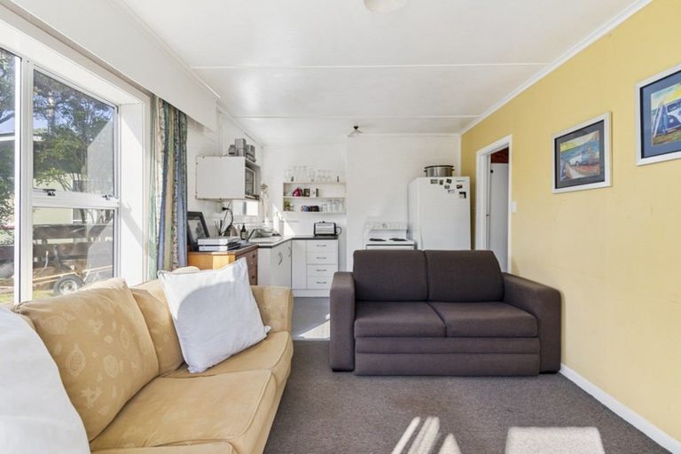 Photo of property in 120a Diana Avenue, Whangamata, 3620