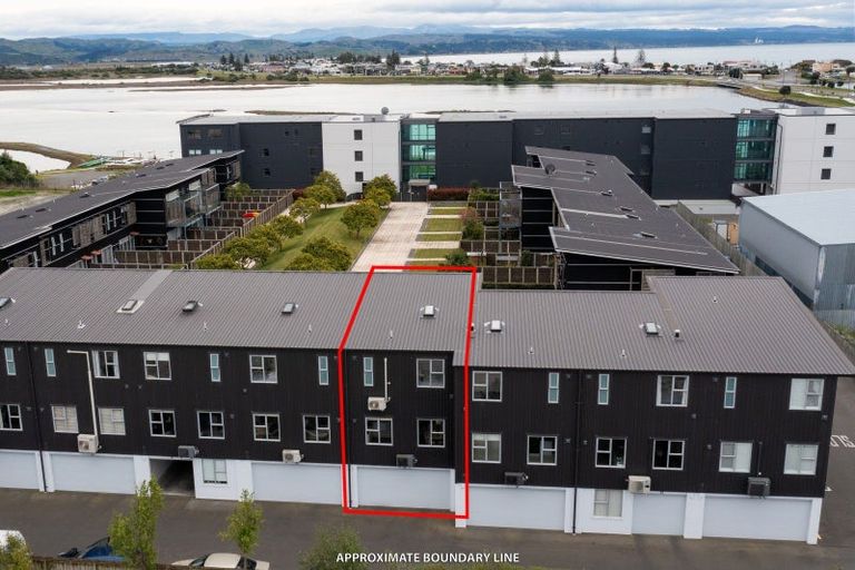 Photo of property in The Terraces, 21/9 Humber Street, Pandora, Napier, 4110