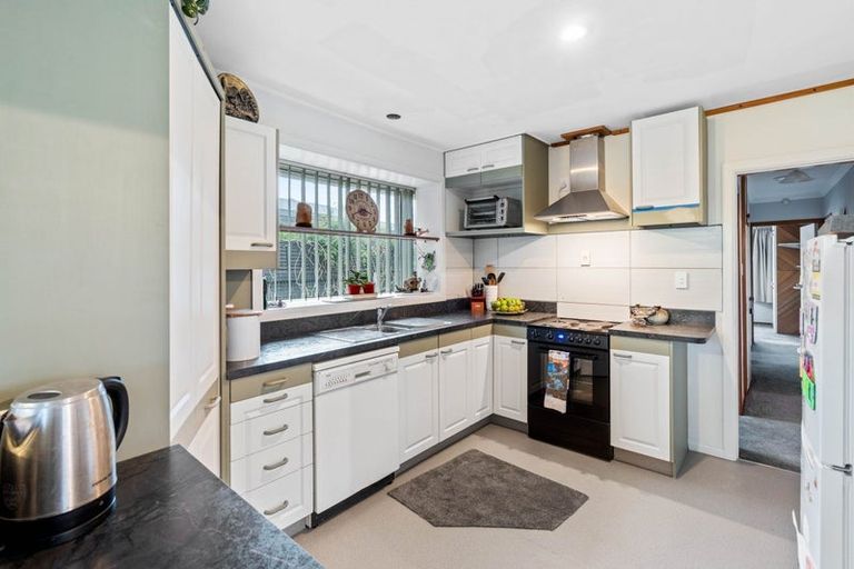 Photo of property in 40 Stanton Crescent, Hoon Hay, Christchurch, 8025