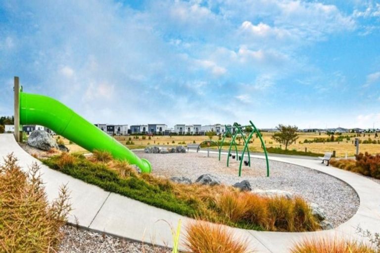 Photo of property in 26 George West Square West, Wigram, Christchurch, 8025