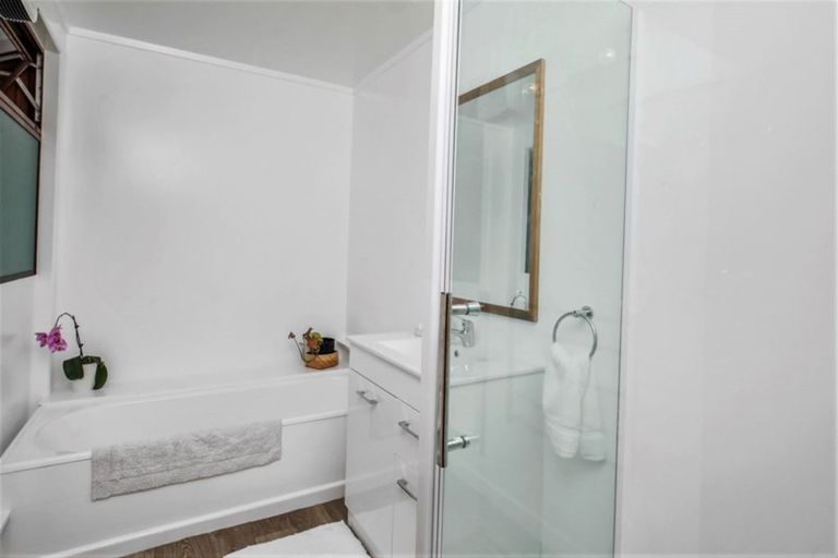 Photo of property in 300 The Terrace, Thames, 3500
