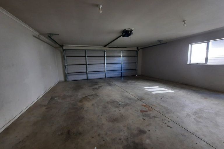 Photo of property in 43 Kellett Road, Ranui, Auckland, 0612