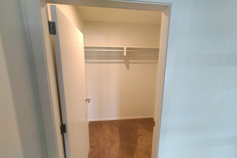 Photo of property in 202/2 Onepu Road, Kilbirnie, Wellington, 6022