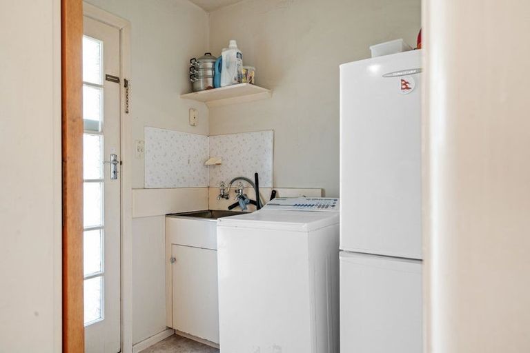 Photo of property in 2/276 Stanmore Road, Richmond, Christchurch, 8013