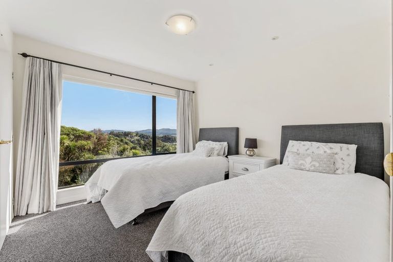Photo of property in 9 Kotare Place, Sandspit, Warkworth, 0982