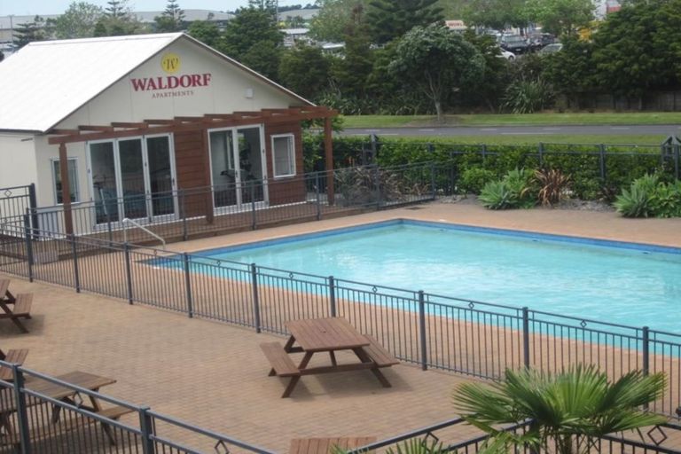 Photo of property in 3/25 Opito Way, East Tamaki, Auckland, 2013