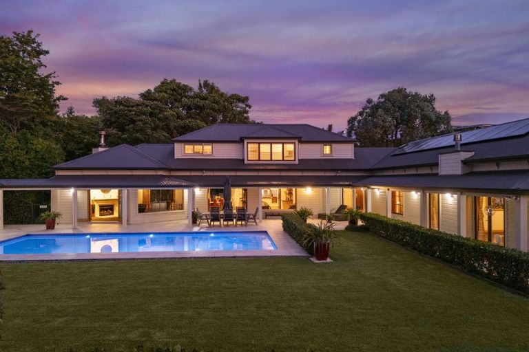 Photo of property in 174 Upper Harbour Drive, Greenhithe, Auckland, 0632