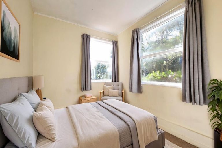 Photo of property in 22 Rochester Street, Wilton, Wellington, 6012