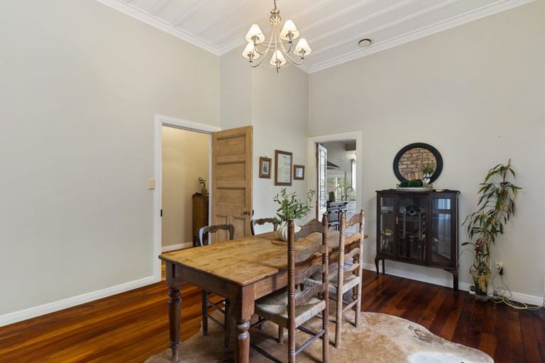 Photo of property in 25 Huka Road, Birkenhead, Auckland, 0626