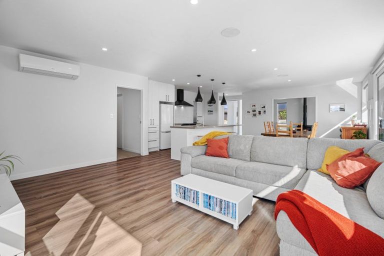 Photo of property in 69 Harding Drive, Papamoa Beach, Papamoa, 3118