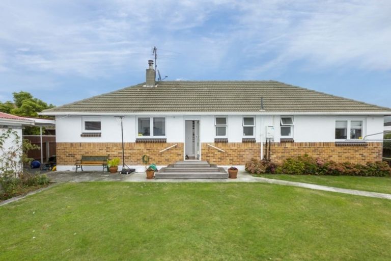 Photo of property in 22 Joseph Grove, Elderslea, Upper Hutt, 5018