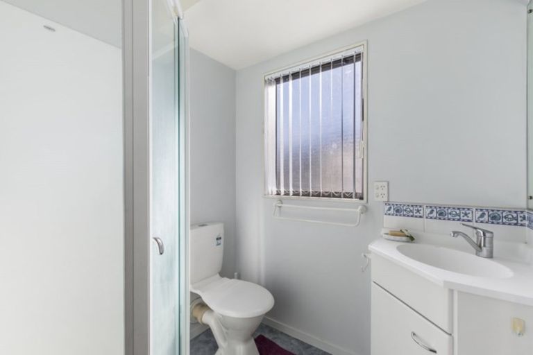 Photo of property in 42 Milson Drive, Papakura, 2110