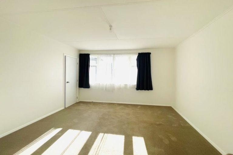 Photo of property in 39 Flat Bush Road, Clover Park, Auckland, 2023