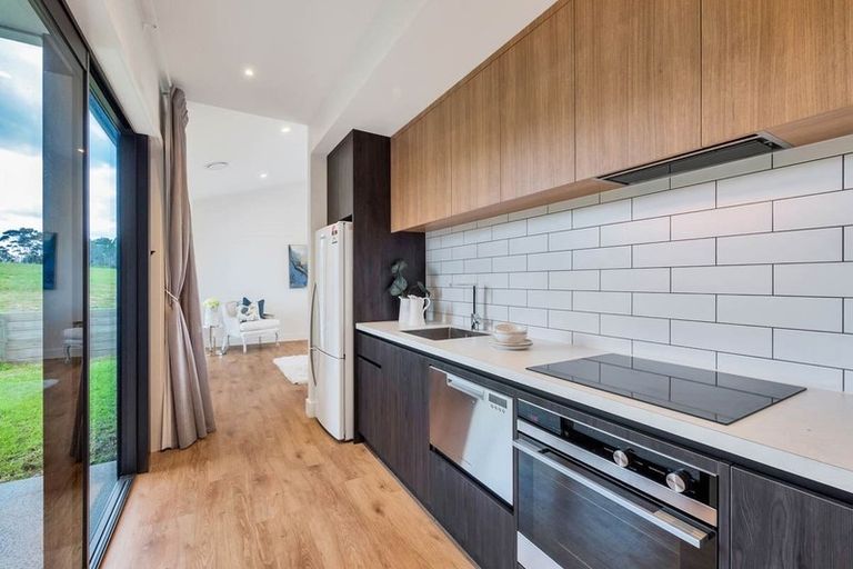 Photo of property in 110 Ahumoana Road, Okura Bush, Silverdale, 0794