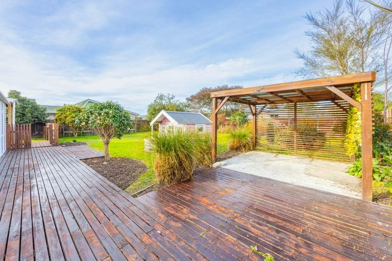 Photo of property in 8 Crichton Place, Taradale, Napier, 4112