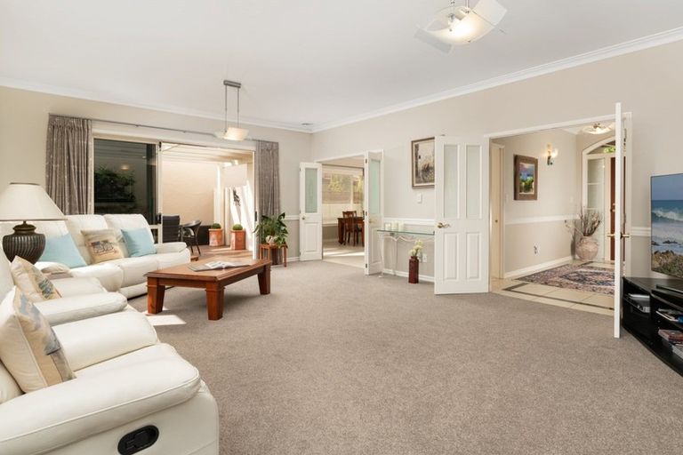 Photo of property in 11 Maldives Way, Papamoa Beach, Papamoa, 3118