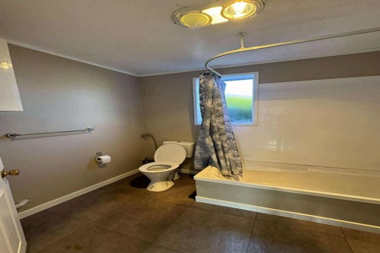 Photo of property in 3/199 Queenspark Drive, Parklands, Christchurch, 8083