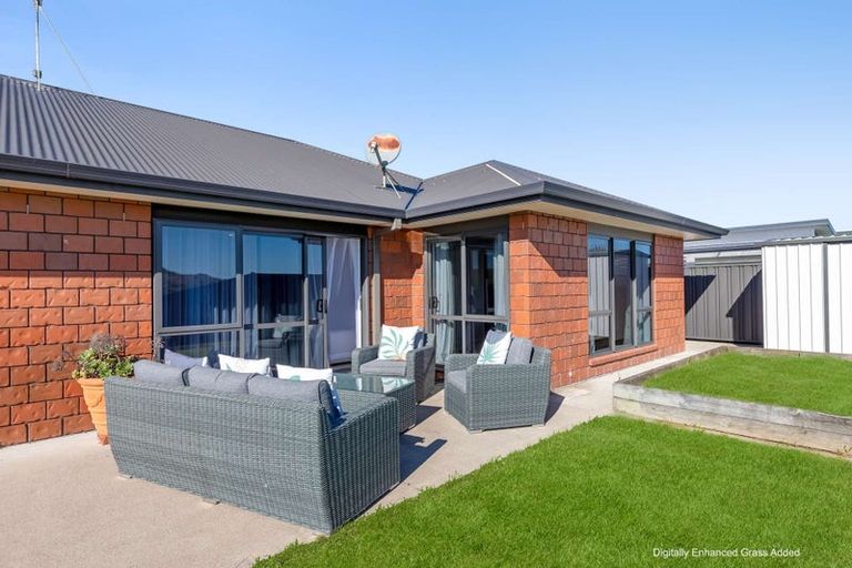 Photo of property in 21 Omega Place, Coastlands, Whakatane, 3120