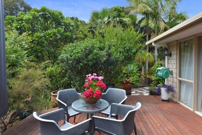 Photo of property in 5 Tealmere Grove, Maunu, Whangarei, 0110