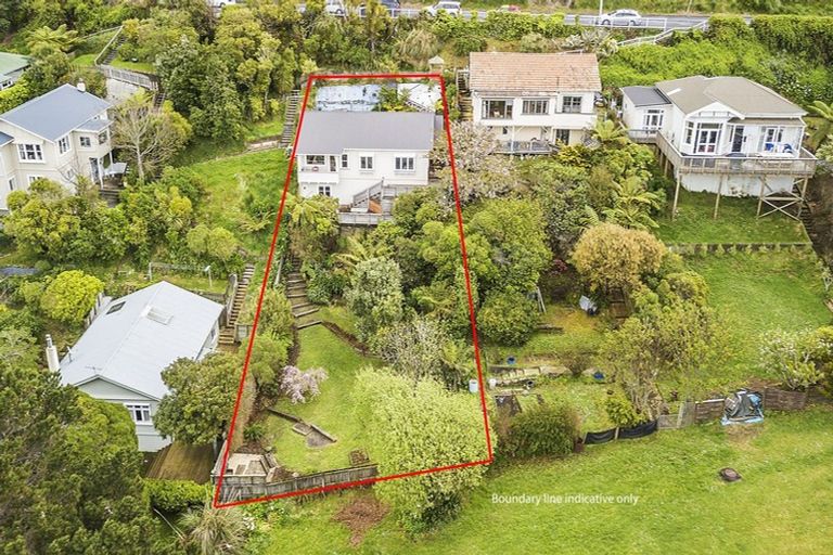 Photo of property in 15 Priscilla Crescent, Mornington, Wellington, 6021