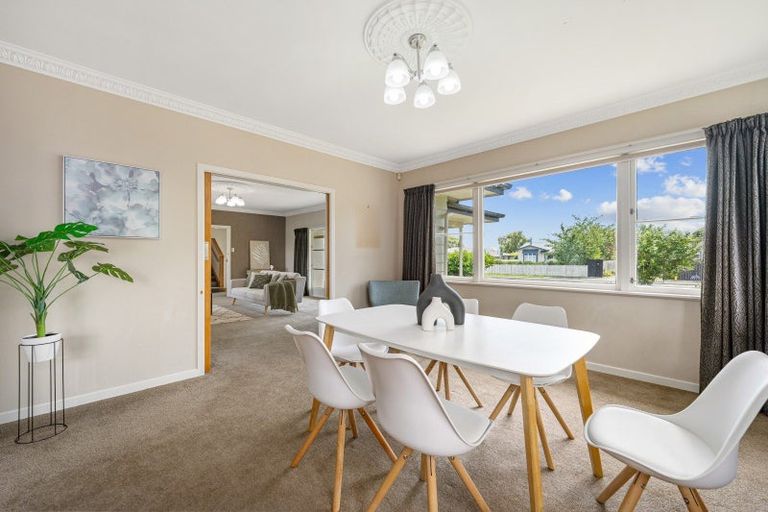 Photo of property in 2 Squires Place, Awapuni, Palmerston North, 4412