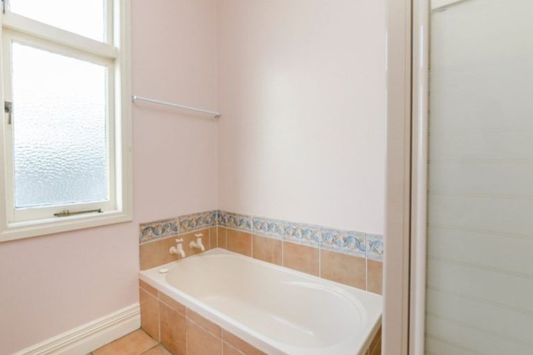 Photo of property in 50 Stanley Avenue, Palmerston North, 4414