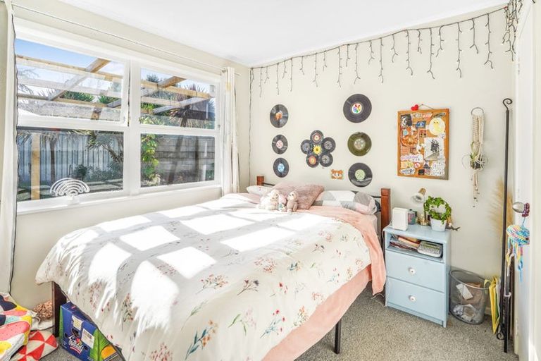 Photo of property in 12 Cecil Street, St Andrews, Hamilton, 3200