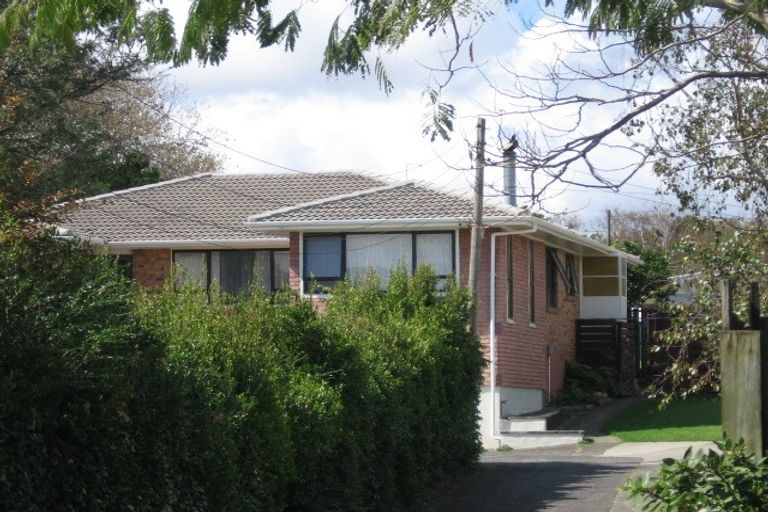 Photo of property in 22 Cardiff Road, Pakuranga, Auckland, 2010
