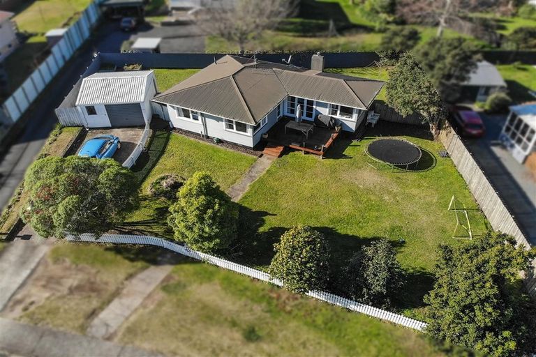 Photo of property in 21 Pandora Avenue, Sunnybrook, Rotorua, 3015