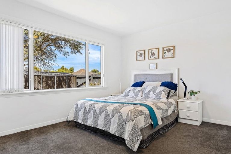 Photo of property in 243 Bower Avenue, North New Brighton, Christchurch, 8083