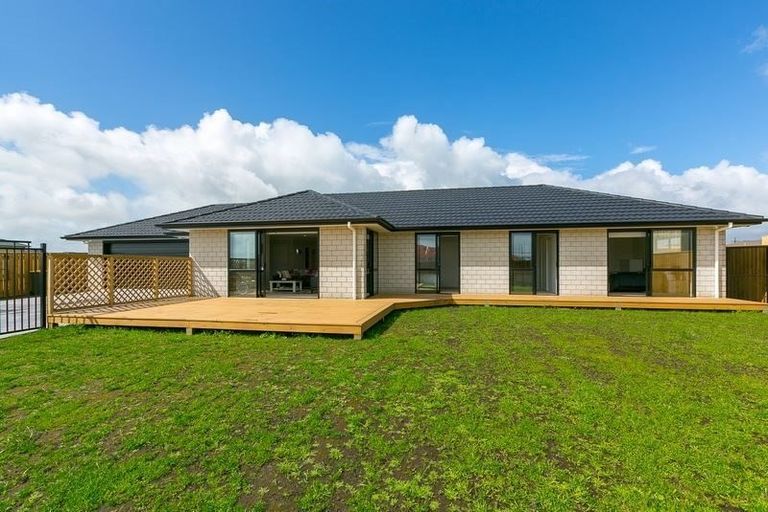Photo of property in 20 Desmond Place, Bell Block, New Plymouth, 4312
