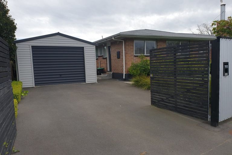 Photo of property in 1/35 Cranford Street, St Albans, Christchurch, 8014