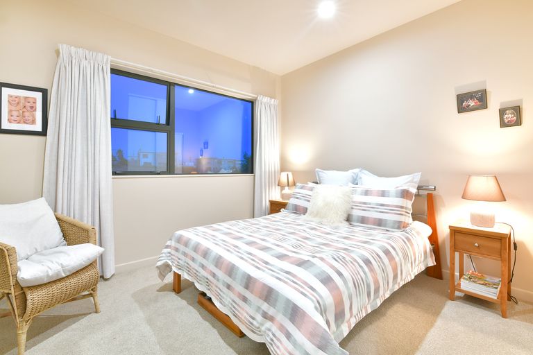 Photo of property in 26 Bayview Park Lane, Orewa, 0931