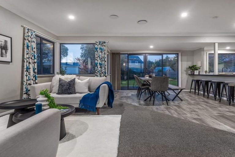 Photo of property in 24 Read Street, Levin, 5510