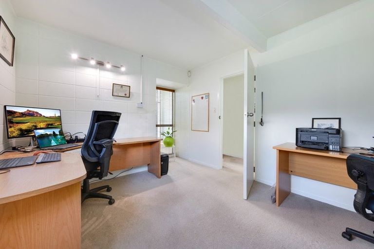 Photo of property in 112 Elliot Street, Pahurehure, Papakura, 2113