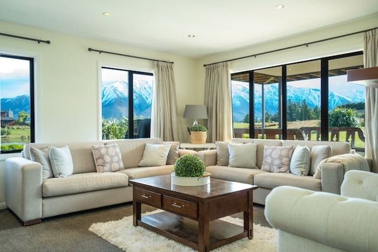 Photo of property in 623 Coleridge Road, Windwhistle, Hororata, 7572