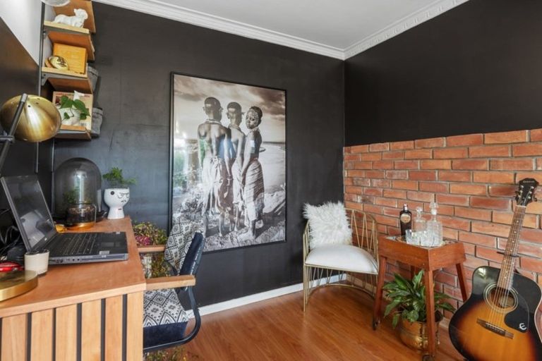 Photo of property in 20c Fairfield Avenue, Addington, Christchurch, 8024