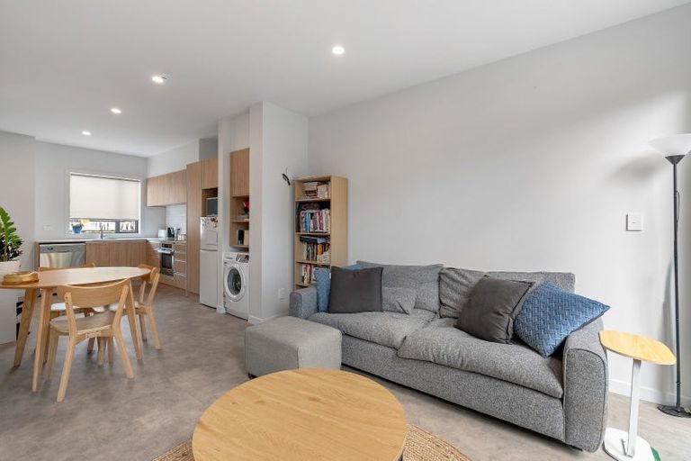 Photo of property in 4/23 Middleton Road, Johnsonville, Wellington, 6037