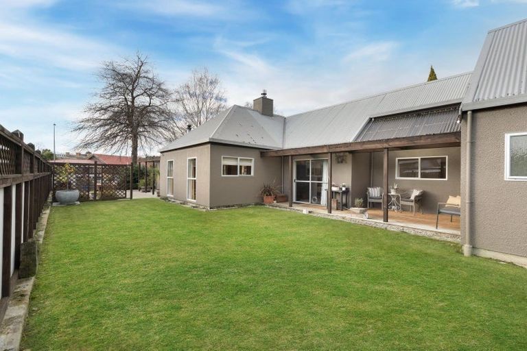 Photo of property in 17 Kawarau Place, Frankton, Queenstown, 9300