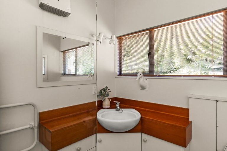 Photo of property in 5 Whakapirau Road, Maraekakaho, Hastings, 4174