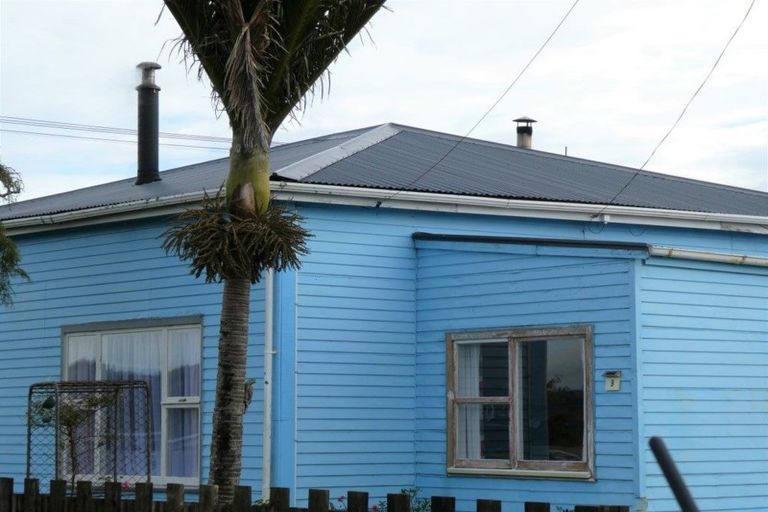 Photo of property in 9 Fox Street, Cobden, Greymouth, 7802