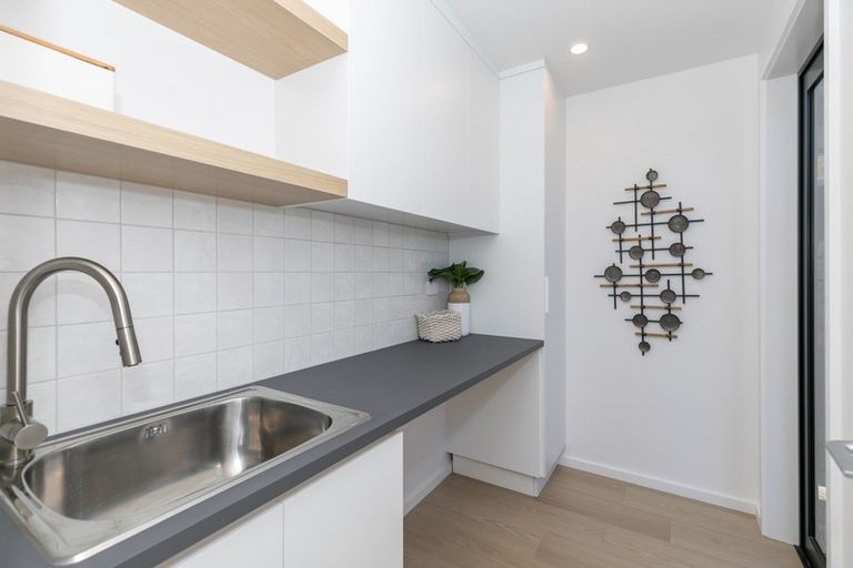 Photo of property in 5 Rangitahi Road, Raglan, 3225