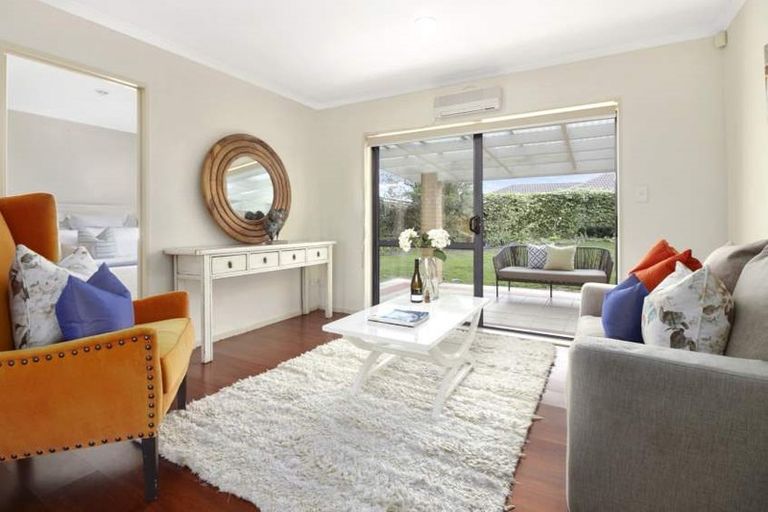 Photo of property in 24 Donegal Park Drive, Flat Bush, Auckland, 2019