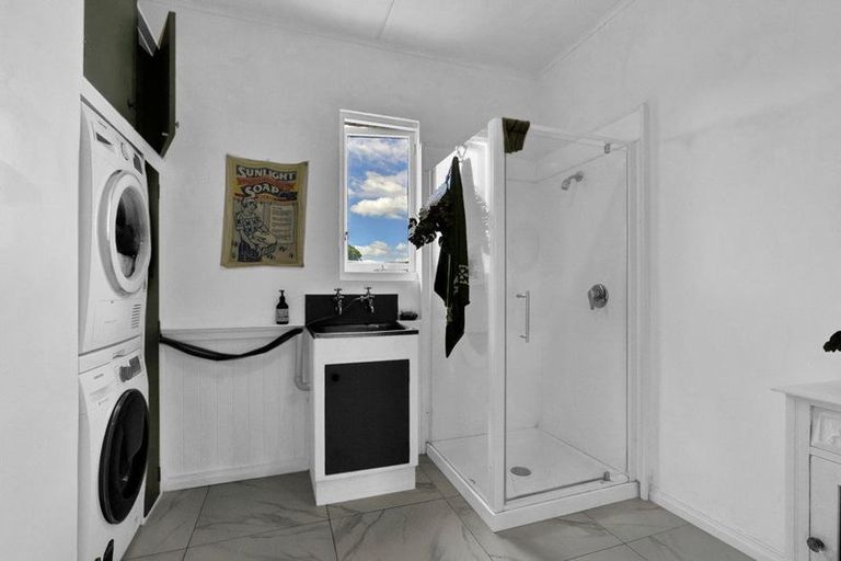 Photo of property in 15 Lear Street, Stratford, 4332