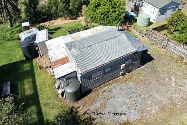 Photo of property in 32 Sandy Beach Road, Tinopai, 0593