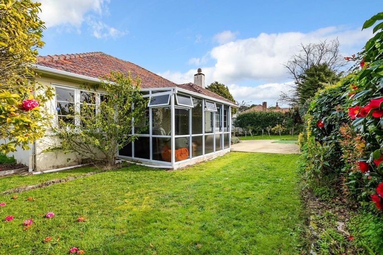 Photo of property in 44 Fernleigh Avenue, Epsom, Auckland, 1023