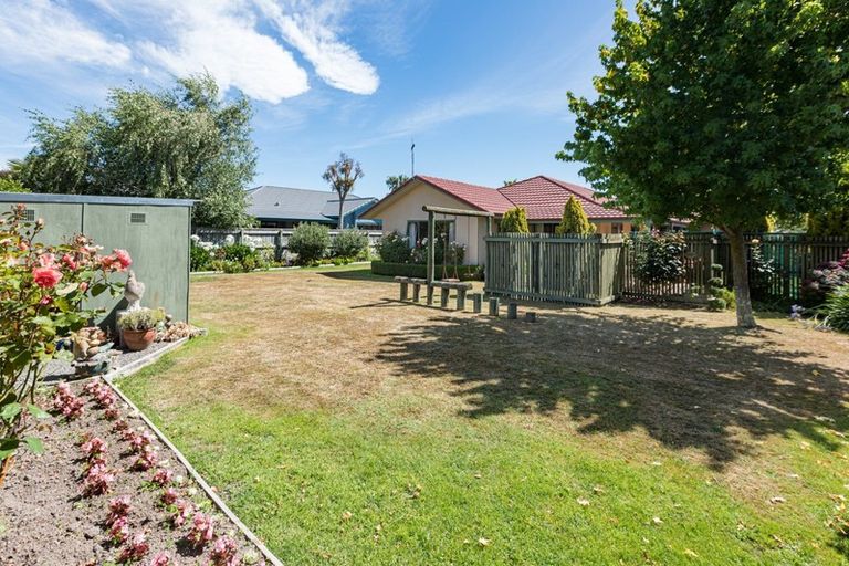 Photo of property in 7 Belgrove Drive, Waipukurau, 4200